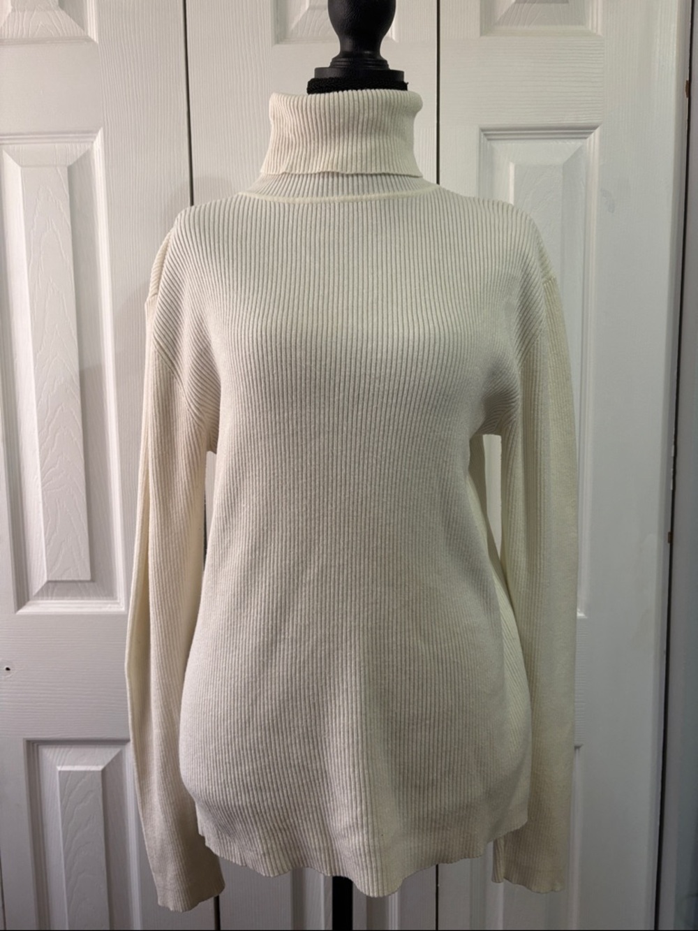 Cream Ribbed Turtleneck Sweater - Women
